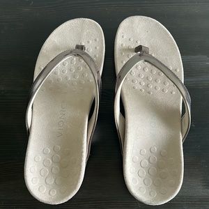 Super comfortable Vionic Sandals